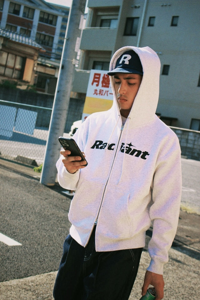 RADIANT SPARK ZIP HOODIE