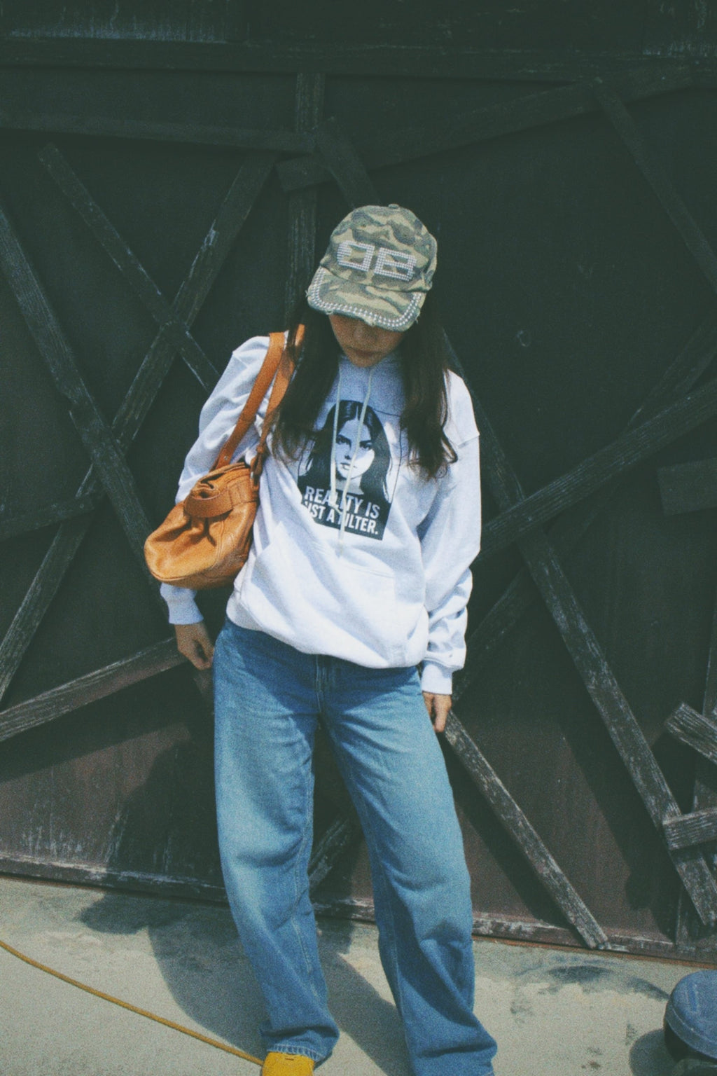 VISUAL LIE PULLOVER HOODIE