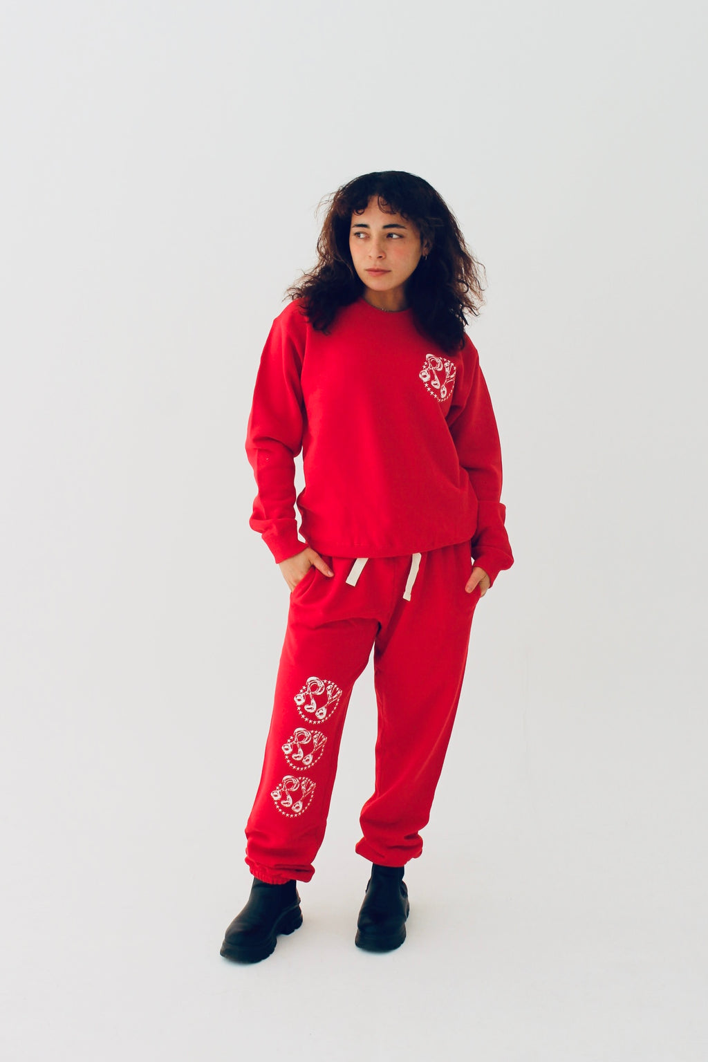 STAR CIRCLE SWEATSHIRT