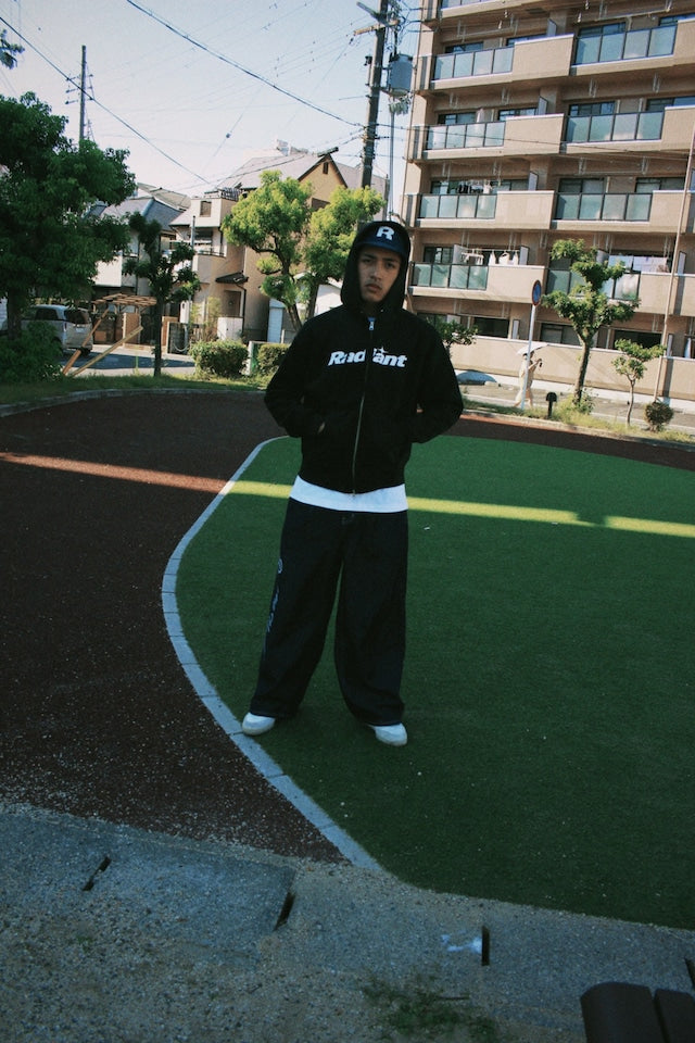 RADIANT SPARK ZIP HOODIE