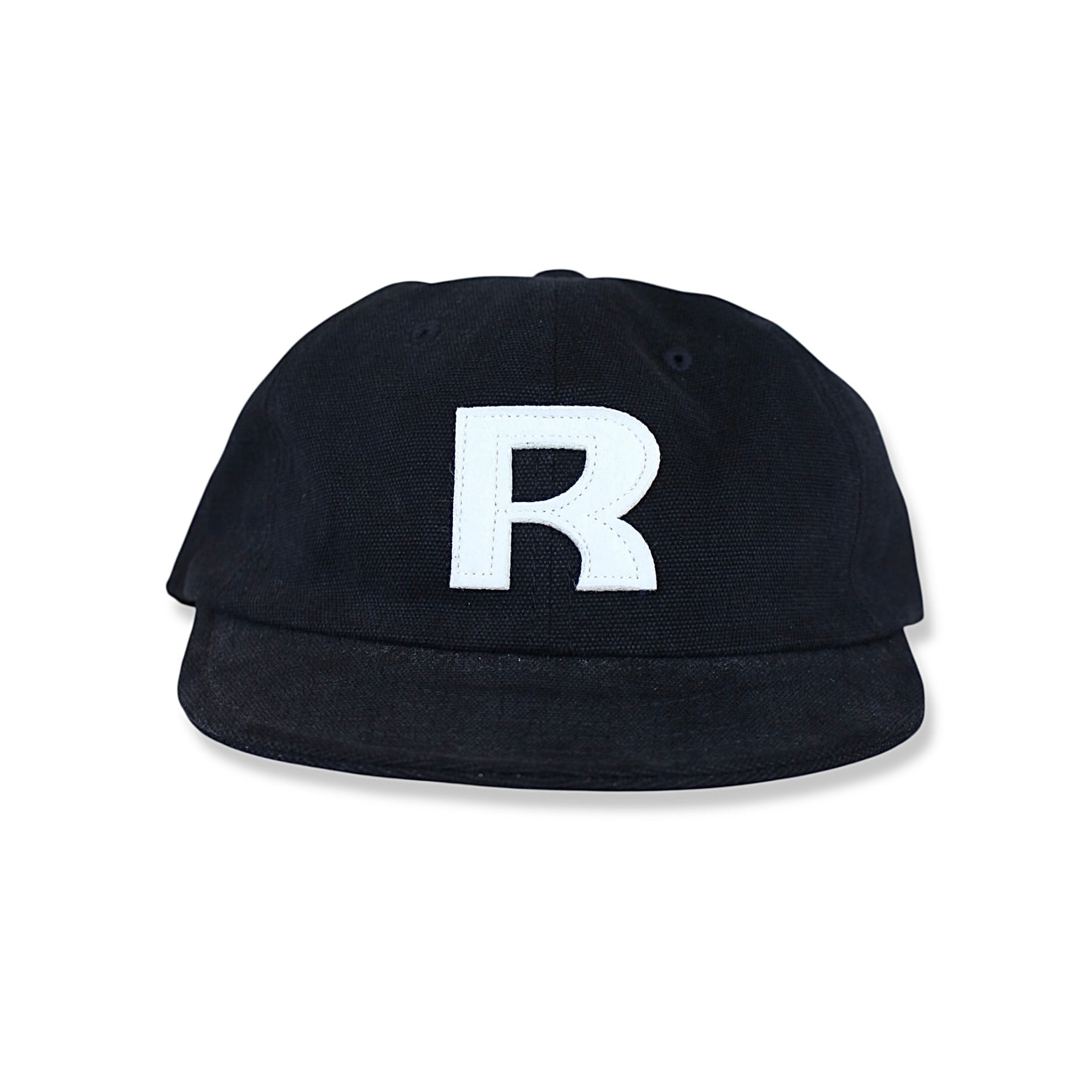 R LOGO SHORT BRIM CAP
