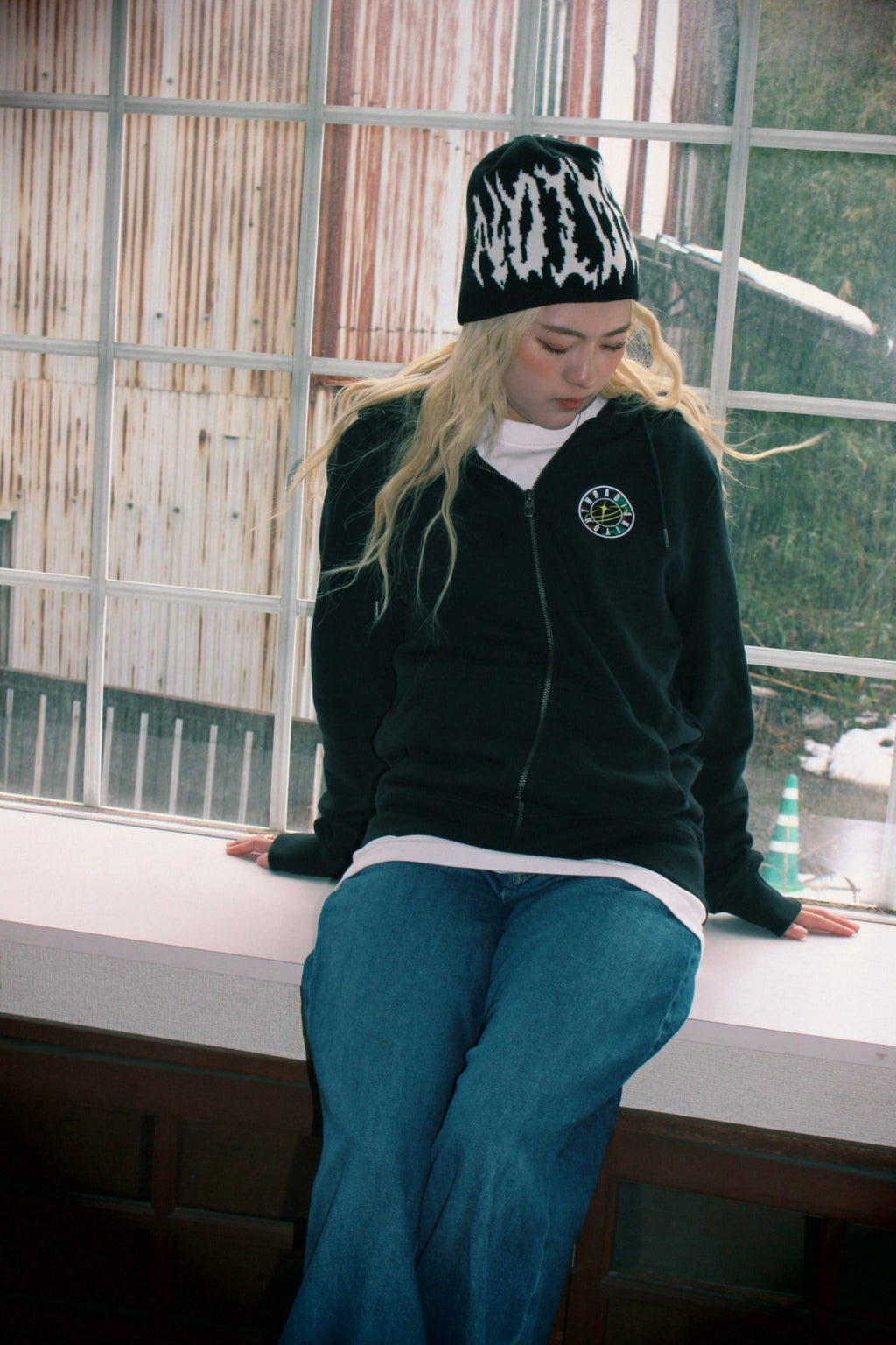 SPARKLE LOGO ZIP HOODIE